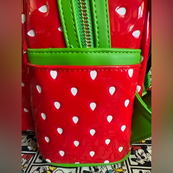 Loungefly Disney Minnie Mouse Chocolate Dipped Strawberry Backpack Ears Set NWT - Picture 9 of 16